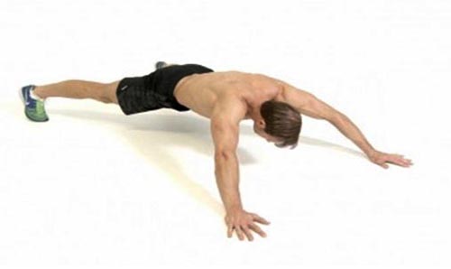 Động tác tập cơ bụng Plank ngôi sao tăng thêm sức bền và dẻo dai
